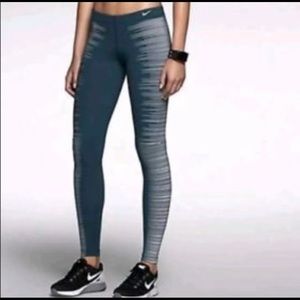 Teal reflective Nike flash leggings